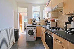 Kitchen- click for photo gallery